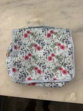Disney Daiso Tinker Bell Floral Hanging Toiletry Bag